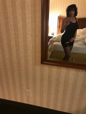 Rose-anne escorts services in Amherst OH